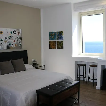 Seascape Rooms-2